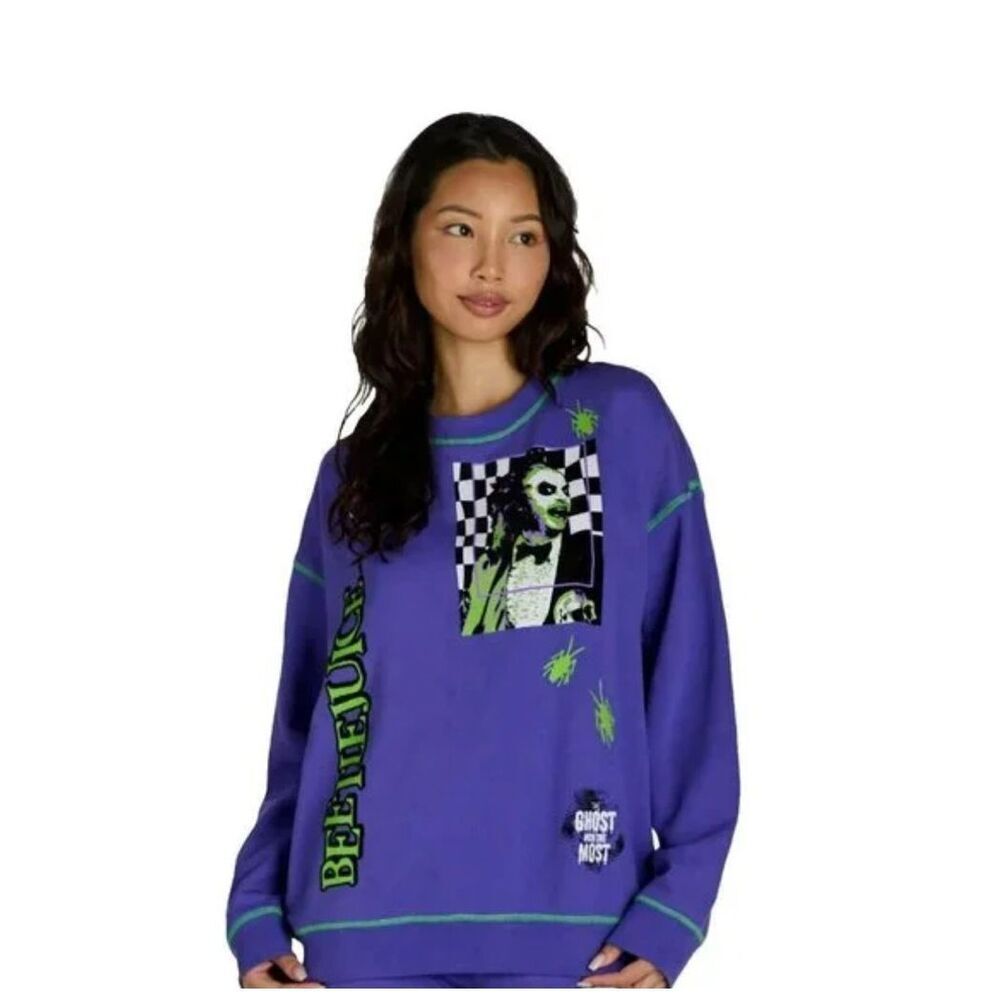 NWT Beetlejuice Crewneck Graphic Sweatshirt Size Small